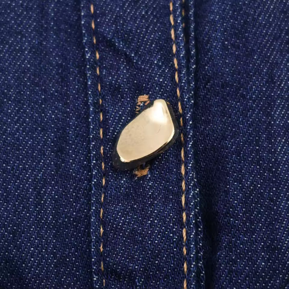 AMIRA – Denim Zweiteiler mit Rüschenbluse & Hose
