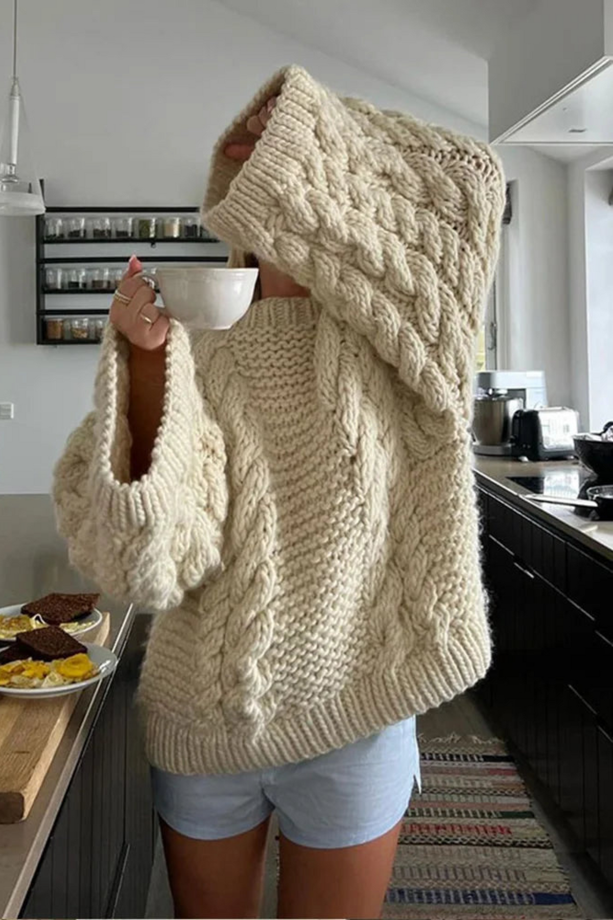 SORAYA - Oversized cable knit sweater