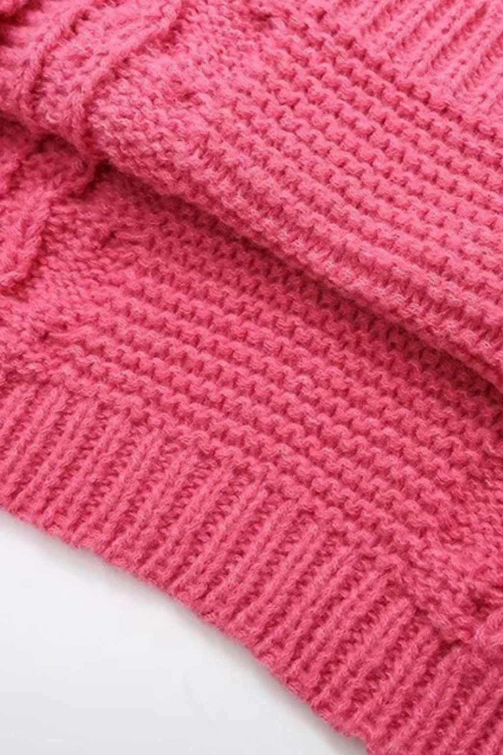 SORAYA - Oversized cable knit sweater