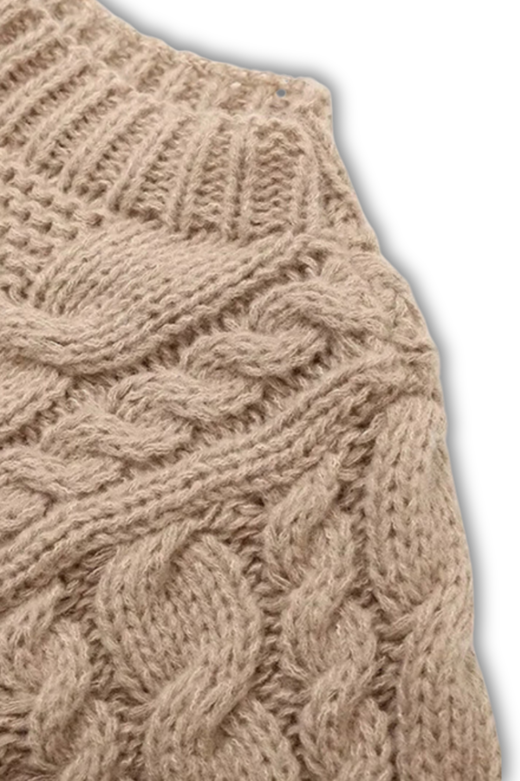 SORAYA - Oversized cable knit sweater