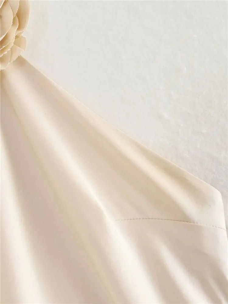 SILKY WILKY - satin dress